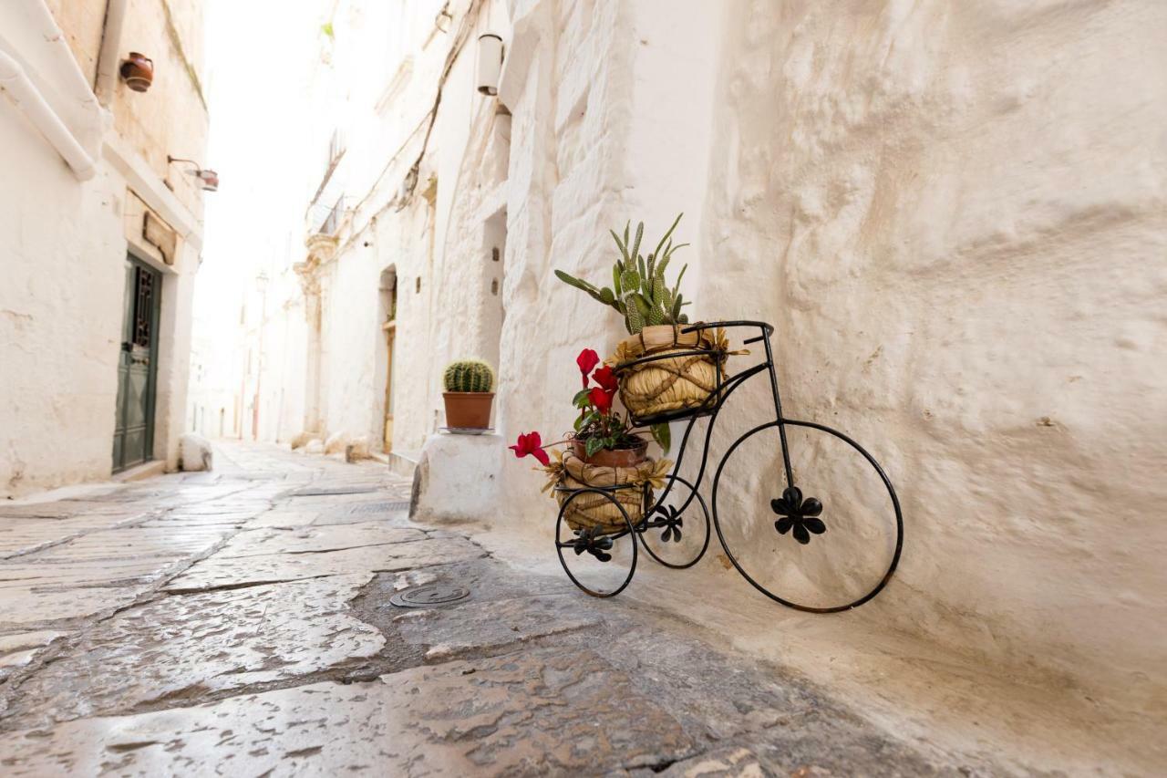 Casa Bixie Old Town Of Ostuni Puglia Lägenhet Exteriör bild